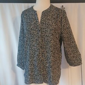 Nwt Jachs Girlfriend Women's Black and White Pleated Back Top Sz Med